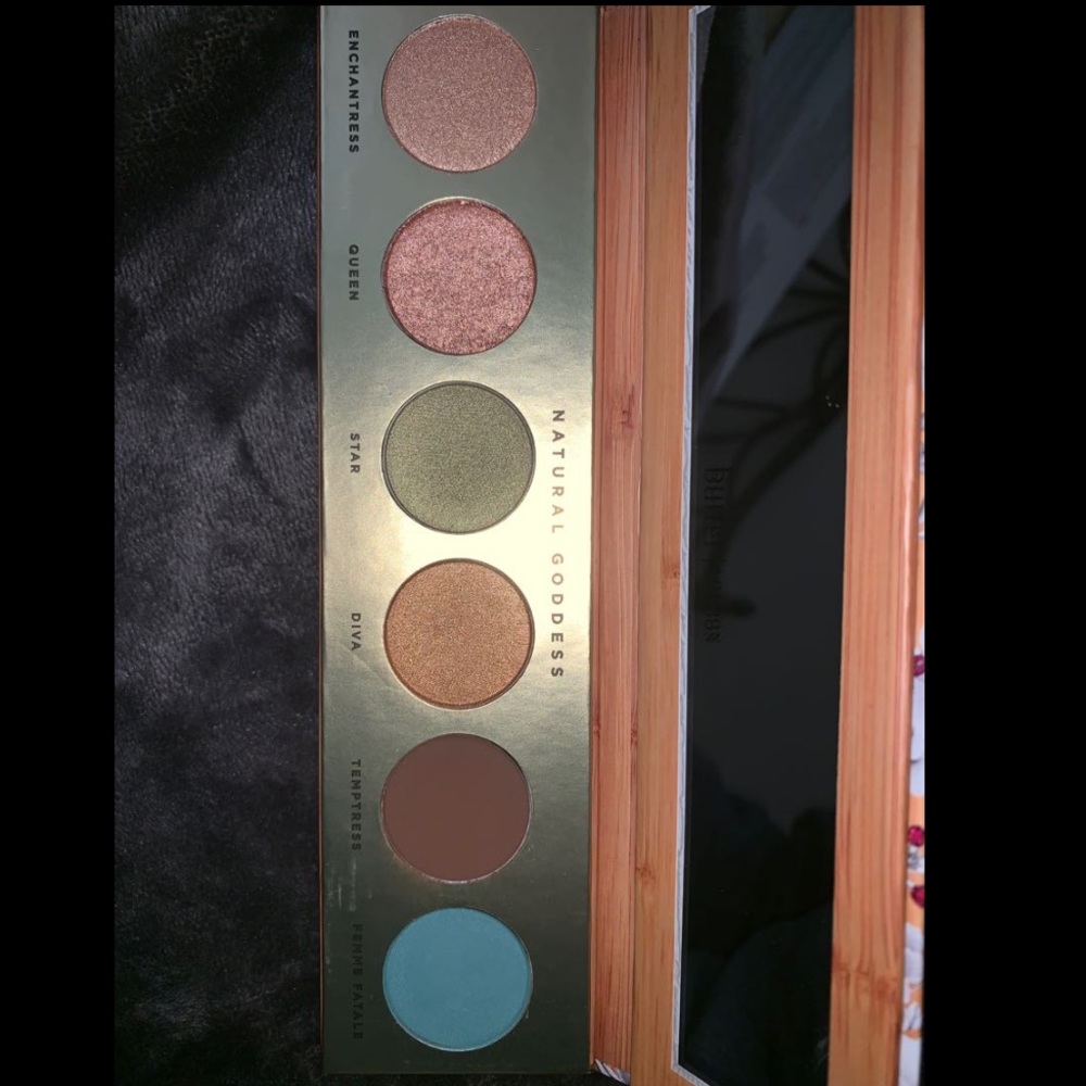 Natural Goddess Palette